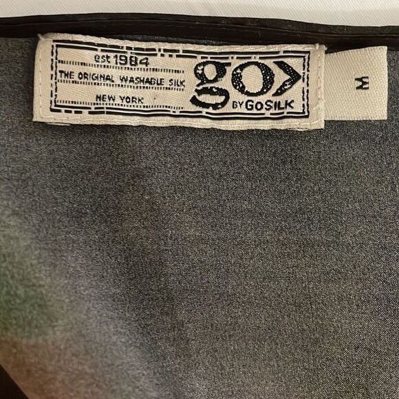 SOLD Go By Go Silk Washable Silk Pullover Blouse Womens Size Medium - Picture 3 of 11